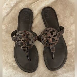 Tory Burch Miller 8 1/2 Lizard Brown